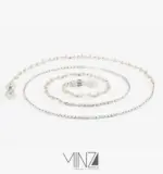 “Niveus” Eyewear Chain